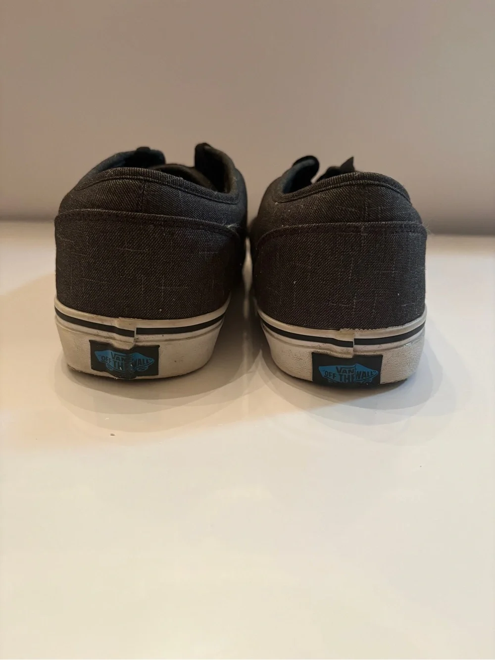 Vans Men's Low-Top Canvas Sneakers in Charcoal Gray